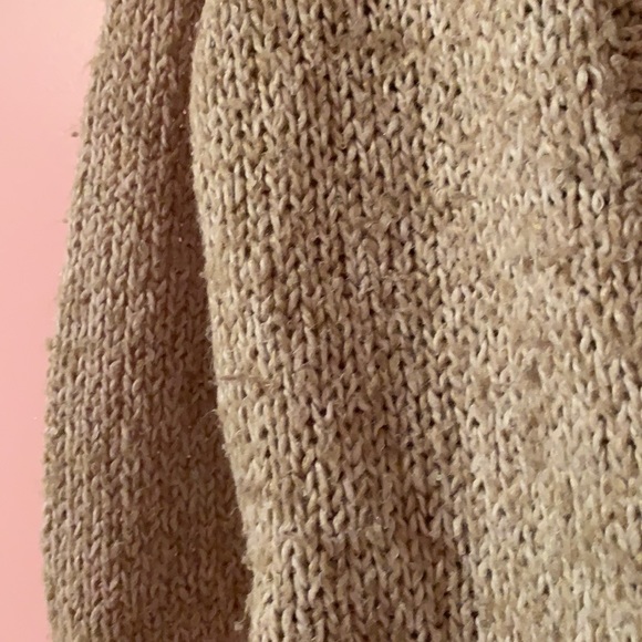 Garage Sweater - Picture 3 of 4